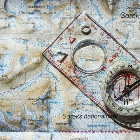 Map compass